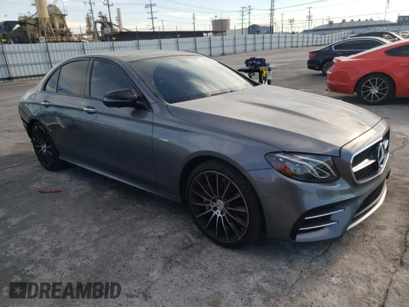 2019 Mercedes-Benz E-Class AMG E 53 with VIN WDDZF6BB7KA590157, listed as a Copart auction lot 69962673 with 35,225 mi miles. Bid and sale history available at carsss.com. Image 4.