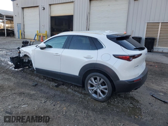 2020 Mazda CX-30 Premium with VIN 3MVDMAEMXLM102106, listed as a Copart auction lot 82964204 with 31,777 mi miles and Salvage title. Bid and sale history available at DreamBid. Image 2.