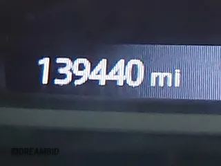 2017 Nissan Altima SR z VIN 1N4AL3AP9HC253312, wystawiony jako IAAI lot #42019699 z przebiegiem 139 440 mil mil oraz . Historia ofert i sprzedaży dostępna na DreamBid. Obrazek 15.