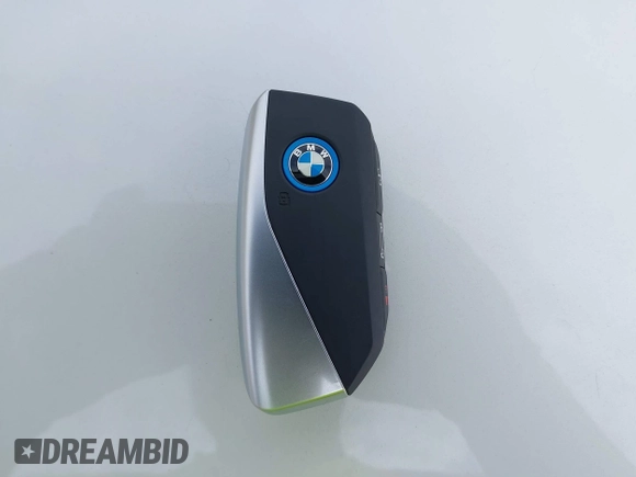 2024 BMW iX xDrive50 z VIN WB523CF08RCN65886, wystawiony jako IAAI lot #42334105 z przebiegiem 37 981 mil mil oraz . Historia ofert i sprzedaży dostępna na DreamBid. Obrazek 11.