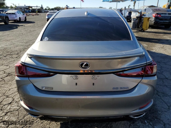 2019 Lexus ES with VIN 58ABZ1B10KU051170, listed as a Copart auction lot 85353424 with 68,345 mi miles and Salvage Title. Bid and sale history available at carsss.com. Image 6.