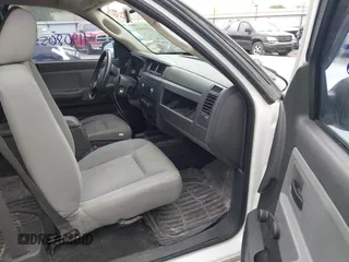 2008 Dodge Dakota ST with VIN 1D7HE22K98S565237, listed as a IAAI auction lot 41908055 with 242,270 mi miles and . Bid and sale history available at carsss.com. Image 5.