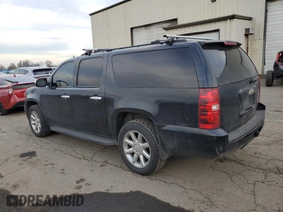 2008 Chevrolet Suburban LT w/3LT with VIN 1GNFK16318J239338, listed as a Copart auction lot 42444485 with 222,230 mi miles and Salvage Title. Bid and sale history available at carsss.com. Image 2.