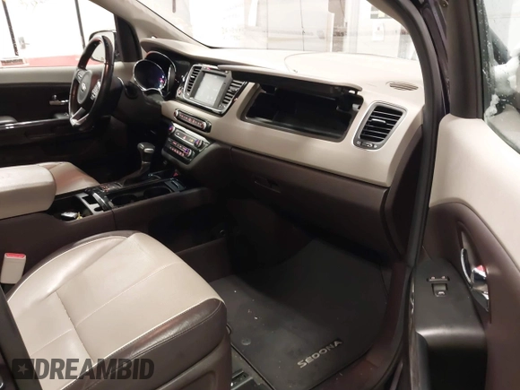 2018 Kia Sedona SX-L with VIN KNDME5C15J6396705, listed as a IAAI auction lot 41500453 with 102,636 mi miles. Bid and sale history available at carsss.com. Image 5.