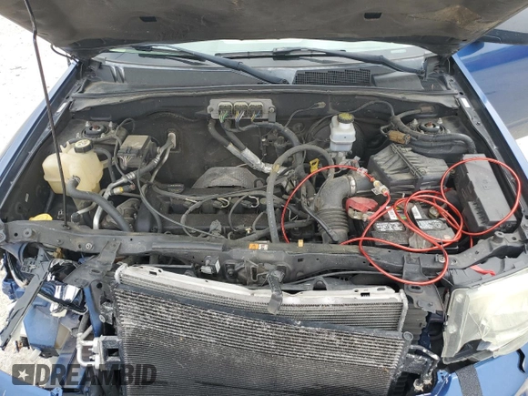 2008 Ford Escape XLS z VIN 1FMCU02Z98KB14085, wystawiony jako Copart lot #58335845 z przebiegiem 191 313 mil mil oraz Szkoda całkowita • Salvage title. Historia ofert i sprzedaży dostępna na DreamBid. Obrazek 12.