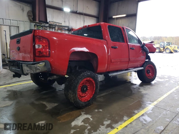 2011 Chevrolet Silverado 1500 LT with VIN 3GCPKSE34BG408829, listed as a Copart auction lot 51664375 with 128,741 mi miles and Salvage Title. Bid and sale history available at DreamBid. Image 3.