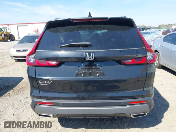 2024 Honda CR-V Sport-L with VIN 5J6RS5H80RL003110, listed as a IAAI auction lot 41832457 with 5,637 mi miles and . Bid and sale history available at DreamBid. Image 16.