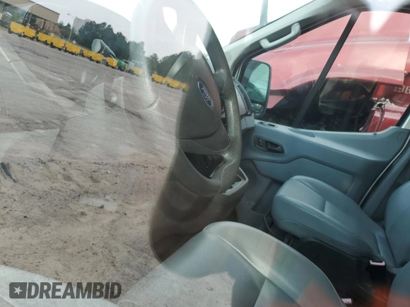 2015 Ford Transit XL с VIN 1FDZX2CM8FKA12905, выставлен на аукционе Copart как лот 60388264 с пробегом 81 527 миль миль и Чистый • Clean title. История ставок и продаж доступна на DreamBid. Изображение 8.