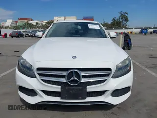 2015 Mercedes-Benz C 300 z VIN 55SWF4JB3FU091838, wystawiony jako IAAI lot #42018413 z przebiegiem 98 338 mil mil oraz . Historia ofert i sprzedaży dostępna na DreamBid. Obrazek 13.