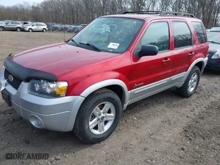 2007 Ford Escape Hybrid with VIN 1FMCU59H17KA98246, listed as a IAAI auction lot 41789024 with 999,999 mi miles. Bid and sale history available at carsss.com. Image 2.