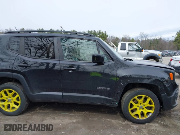 2017 Jeep Renegade Latitude with VIN ZACCJBBB5HPE89005, listed as a IAAI auction lot 41922774 with 110,068 mi miles. Bid and sale history available at carsss.com. Image 13.