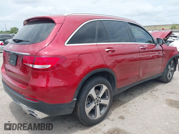 2019 Mercedes-Benz GLC 300 with VIN WDC0G4JB5KV120914, listed as a IAAI auction lot 42302432 with Not provided miles and . Bid and sale history available at DreamBid. Image 4.