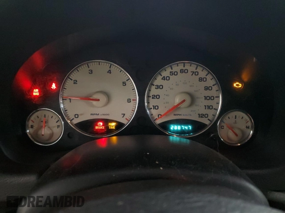2004 Jeep Liberty Limited z VIN 1J4GL58KX4W101374, wystawiony jako Copart lot #51080895 z przebiegiem 288 747 mil mil oraz Szkoda całkowita • Salvage title. Historia ofert i sprzedaży dostępna na DreamBid. Obrazek 9.