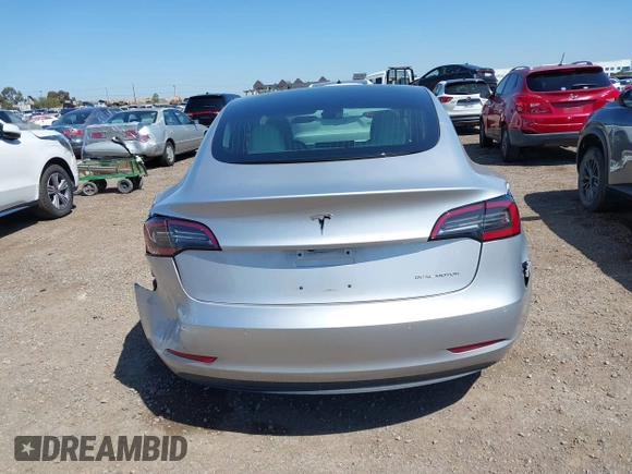 2018 Tesla Model 3 Long Range Battery with VIN 5YJ3E1EB5JF100578, listed as a IAAI auction lot 41959766 with 57,931 mi miles and . Bid and sale history available at DreamBid. Image 16.