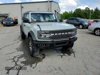 2023 Ford Bronco z VIN 1FMEE5DP8PLB29801, wystawiony jako Copart lot #55086715 z przebiegiem 14 826 mil mil oraz Szkoda całkowita • Salvage title. Historia ofert i sprzedaży dostępna na DreamBid. Obrazek 13.