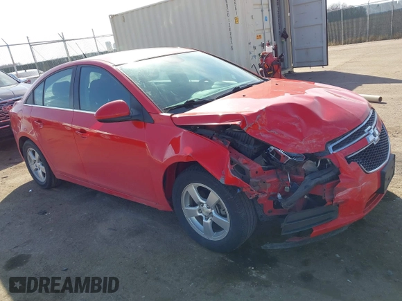2014 Chevrolet Cruze 1LT with VIN 1G1PC5SB8E7383467, listed as a IAAI auction lot 41798352 with 52,352 mi miles and . Bid and sale history available at DreamBid. Image 1.