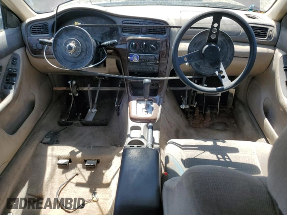 2001 Subaru Legacy Outback with VIN 4S3BH665717654929, listed as a Copart auction lot 62233615 with 274,679 mi miles and Clean title. Bid and sale history available at DreamBid. Image 8.