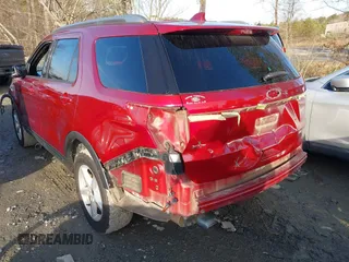 2017 Ford Explorer XLT z VIN 1FM5K8DH1HGD95576, wystawiony jako IAAI lot #41315566 z przebiegiem 142 417 mil mil oraz . Historia ofert i sprzedaży dostępna na DreamBid. Obrazek 3.