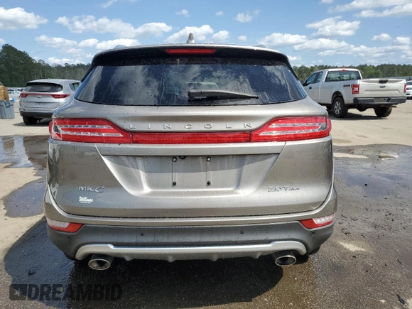 2017 Lincoln MKC Reserve z VIN 5LMCJ3D98HUL11757, wystawiony jako Copart lot #53115715 z przebiegiem 40 464 mil mil oraz Szkoda całkowita • Salvage title. Historia ofert i sprzedaży dostępna na DreamBid. Obrazek 6.