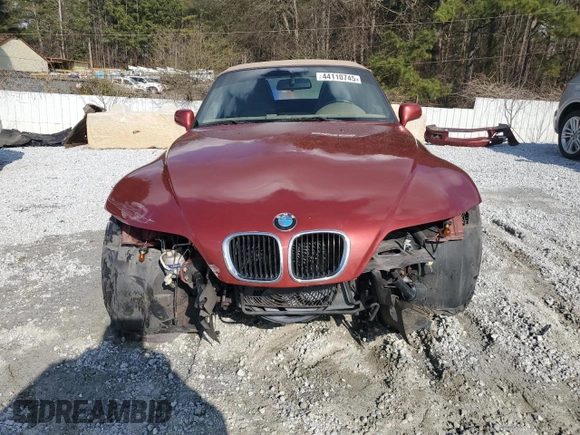 2001 BMW Z3 2.5 z VIN WBACN33401LM03049, wystawiony jako Copart lot #44110745 z przebiegiem 187 968 mil mil oraz Szkody całkowita. Historia ofert i sprzedaży dostępna na DreamBid. Obrazek 5.