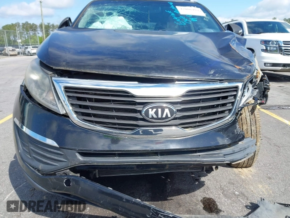 2013 Kia Sportage LX with VIN KNDPB3A27D7428624, listed as a IAAI auction lot 42006497 with 91,244 mi miles. Bid and sale history available at carsss.com. Image 6.