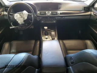 2013 Lexus LS 460 with VIN JTHBL5EF5D5118661, listed as a Copart auction lot 52514565 with Not provided miles and Salvage title. Bid and sale history available at DreamBid. Image 8.