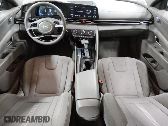 2024 Hyundai Elantra SE with VIN KMHLL4DGXRU662897, listed as a Copart auction lot 51035535 with 49,324 mi miles and Clean Title. Bid and sale history available at DreamBid. Image 8.