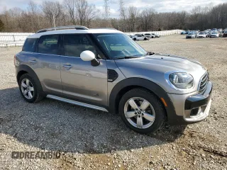 2017 MINI Countryman Cooper z VIN WMZYV5C38H3E02370, wystawiony jako Copart lot #45414525 z przebiegiem 84 493 mil mil oraz Czysty tytuł • Clean title. Historia ofert i sprzedaży dostępna na DreamBid. Obrazek 4.