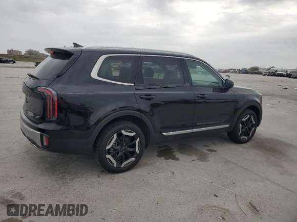 2024 Kia Telluride EX with VIN 5XYP34GC0RG486605, listed as a Copart auction lot 47658375 with 10,994 mi miles and Salvage Title. Bid and sale history available at DreamBid. Image 3.