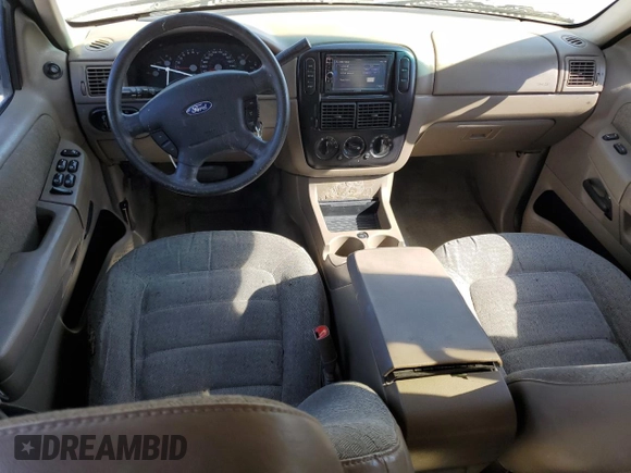 2005 Ford Explorer XLS z VIN 1FMZU62K05UA91098, wystawiony jako Copart lot #42656045 z przebiegiem 205 058 mil mil oraz Czysty tytuł • Clean title. Historia ofert i sprzedaży dostępna na DreamBid. Obrazek 8.