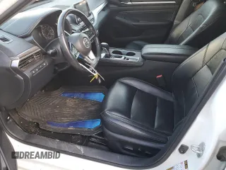 2019 Nissan Altima 2.5 Platinum with VIN 1N4BL4FVXKC110510, listed as a Copart auction lot 85307494 with 105,815 mi miles and Salvage Title. Bid and sale history available at carsss.com. Image 7.