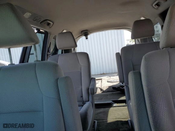 2014 Honda Odyssey LX with VIN 5FNRL5H29EB101385, listed as a Copart auction lot 53571095 with 137,067 mi miles and Salvage Title. Bid and sale history available at carsss.com. Image 10.