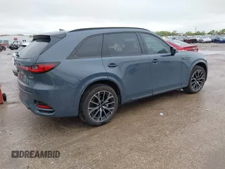 2025 Mazda CX-70 S Premium with VIN JM3KJDHC9S1113770, listed as a IAAI auction lot 41891512 with 7,313 mi miles and . Bid and sale history available at DreamBid. Image 4.