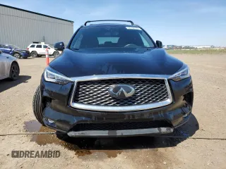 2019 Infiniti QX50 Essential z VIN 3PCAJ5M38KF110494, wystawiony jako Copart lot #56194745 z przebiegiem 84 836 mil mil oraz Czysty tytuł • Clean title. Historia ofert i sprzedaży dostępna na DreamBid. Obrazek 5.