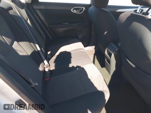 2015 Nissan Sentra S with VIN 3N1AB7AP2FY250683, listed as a IAAI auction lot 41879058 with 106,231 mi miles. Bid and sale history available at carsss.com. Image 8.