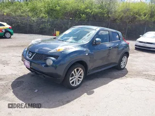 2013 Nissan Juke SV with VIN JN8AF5MV6DT229362, listed as a IAAI auction lot 41941230 with 84,897 mi miles. Bid and sale history available at carsss.com. Image 2.