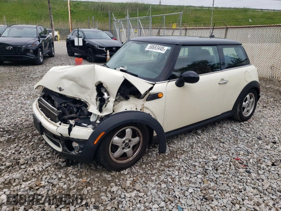 2008 MINI Hardtop with VIN WMWMF33508TT65360, listed as a Copart auction lot 58693445 with 105,783 mi miles and Salvage title. Bid and sale history available at DreamBid. Image 1.