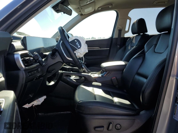 2024 Kia Telluride S with VIN 5XYP64GC1RG471070, listed as a Copart auction lot 46787945 with 16,781 mi miles and Salvage Title. Bid and sale history available at carsss.com. Image 7.