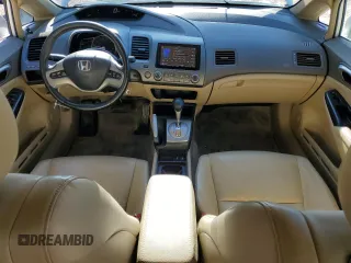 2008 Honda Civic EX-L z VIN 2HGFA16988H502914, wystawiony jako Copart lot #55640725 z przebiegiem 210 340 mil mil oraz Szkoda całkowita • Salvage title. Historia ofert i sprzedaży dostępna na DreamBid. Obrazek 8.