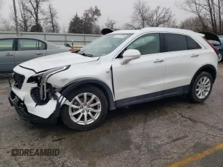 2019 Cadillac XT4 FWD Luxury with VIN 1GYAZAR4XKF212906, listed as a Copart auction lot 44125385 with 51,539 mi miles and Salvage Title. Bid and sale history available at carsss.com. Image 1.