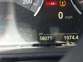 2015 BMW M3 with VIN WBS3C9C55FP806151, listed as a IAAI auction lot 41934925 with 58,071 mi miles. Bid and sale history available at carsss.com. Image 15.