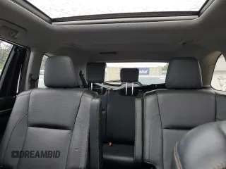 2015 Toyota Highlander Hybrid Limited with VIN 5TDDCRFH0FS008504, listed as a Copart auction lot 71967334 with 178,880 mi miles and Salvage Title. Bid and sale history available at carsss.com. Image 10.