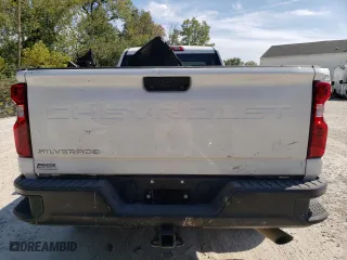 2024 Chevrolet Silverado 3500HD Work Truck with VIN 1GC3YSE71RF153620, listed as a Copart auction lot 71421264 with 14,166 mi miles and Salvage Title. Bid and sale history available at carsss.com. Image 6.
