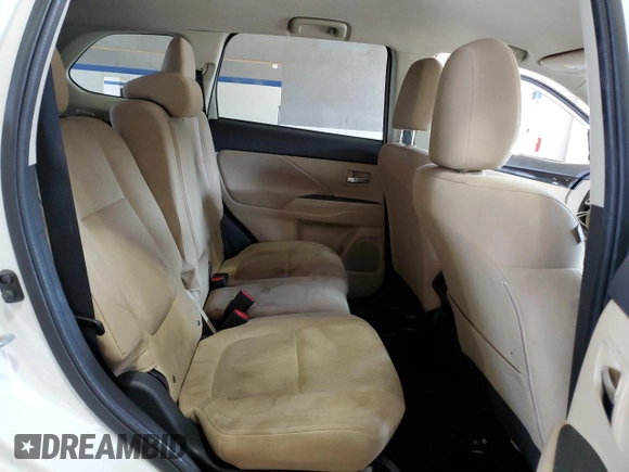 2019 Mitsubishi Outlander ES with VIN JA4AZ3A36KZ048504, listed as a Copart auction lot 59570195 with 92,473 mi miles and Salvage title. Bid and sale history available at DreamBid. Image 11.