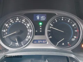 2010 Lexus IS 350 with VIN JTHBE5C28A5024666, listed as a IAAI auction lot 41431258 with 324,169 mi miles and . Bid and sale history available at DreamBid. Image 7.