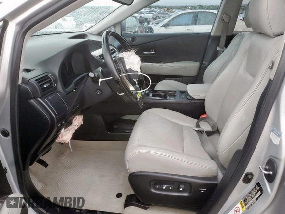 2013 Lexus RX 350 z VIN 2T2ZK1BA6DC100172, wystawiony jako Copart lot #60415695 z przebiegiem 73 453 mil mil oraz Szkoda całkowita • Salvage title. Historia ofert i sprzedaży dostępna na DreamBid. Obrazek 7.