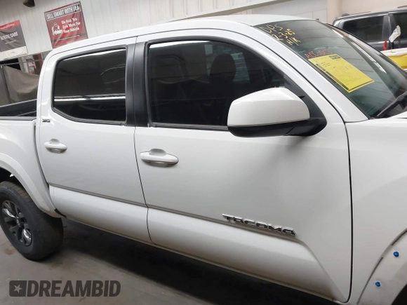 2023 Toyota Tacoma SR5 z VIN 3TYAZ5CN9PT030723, wystawiony jako IAAI lot #41607535 z przebiegiem 40 215 mil mil oraz . Historia ofert i sprzedaży dostępna na DreamBid. Obrazek 14.
