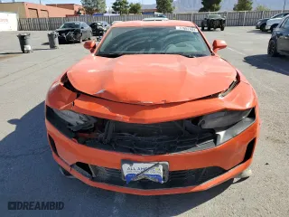 2021 Chevrolet Camaro 1LS with VIN 1G1FB1RXXM0130988, listed as a Copart auction lot 77682404 with 46,747 mi miles and Salvage Title. Bid and sale history available at carsss.com. Image 5.
