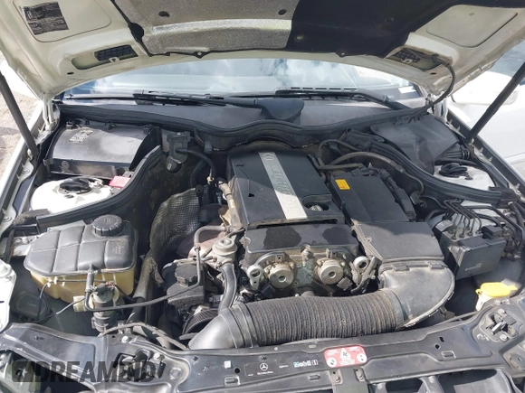 2004 Mercedes-Benz C 230 Kompressor z VIN WDBRN40JX4A612553, wystawiony jako IAAI lot #42255269 z przebiegiem Nie podano mil oraz . Historia ofert i sprzedaży dostępna na DreamBid. Obrazek 10.