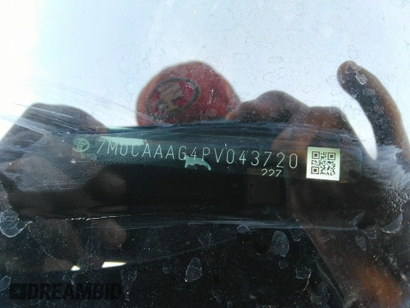 2023 Toyota Corolla Cross LE z VIN 7MUCAAAG4PV043720, wystawiony jako IAAI lot #36955746 z przebiegiem Nie podano mil oraz . Historia ofert i sprzedaży dostępna na DreamBid. Obrazek 9.